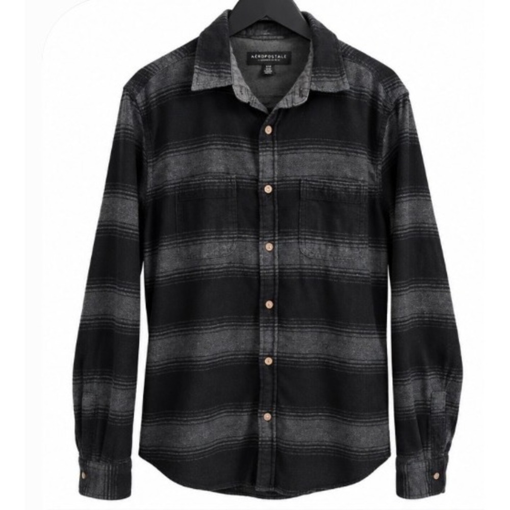 Aeropostale Mens Medium Black Grey Striped Button Down Cotton Flannel Shirt